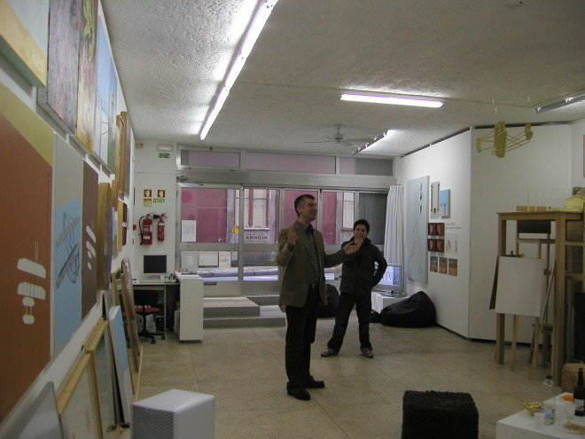 installation view - front of Plumba Gallery, Porto